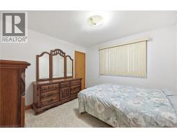 17 QUEEN Street N - 14