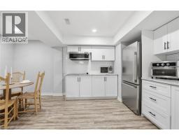 62 ESTHER Crescent - 43