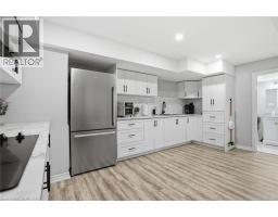 62 ESTHER Crescent - 44
