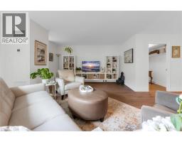 185 ROBINSON Street UnitNo. 203 - 17