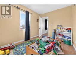 29 QUAKER Road - 24