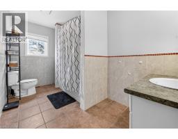 29 QUAKER Road - 30