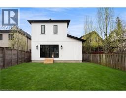 30 MATILDA Street N - 2