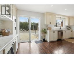 65 ROLSTON Drive - 8