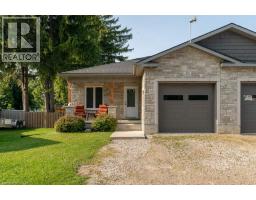 420 VICTORIA Street - 1