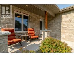 420 VICTORIA Street - 10