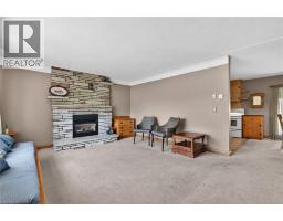 46 ERIE Street N - 14