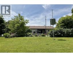 46 ERIE Street N - 42