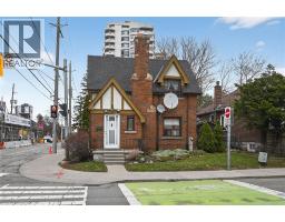 144 HUNTER Street W - 45