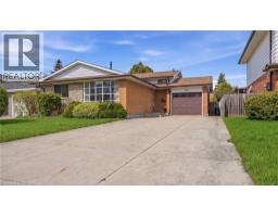 7 VANDERWOOD Court - 1