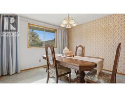 7 VANDERWOOD Court - 11