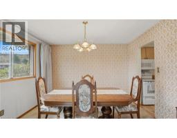 7 VANDERWOOD Court - 12