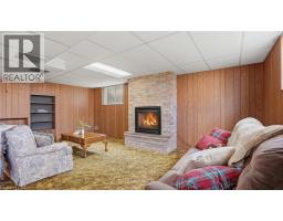 7 VANDERWOOD Court - 26