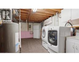 7 VANDERWOOD Court - 31
