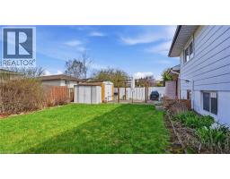7 VANDERWOOD Court - 37