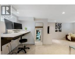 423 WILLIAM Street - 33