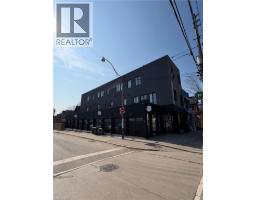 1415 GERRARD Street E - 3