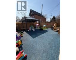 1415 GERRARD Street E - 31