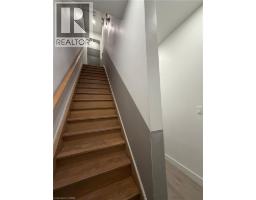 1415 GERRARD Street E - 8