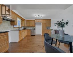 617 EIGHTH Road E - 10
