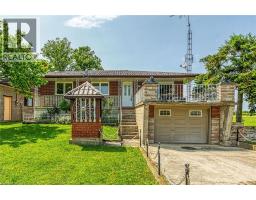 617 EIGHTH Road E - 44
