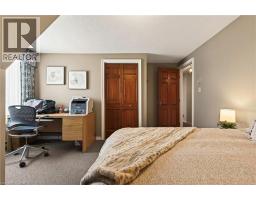 3076 GRASSIE Road - 33