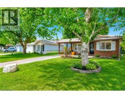 98 BELWOOD Crescent - 3
