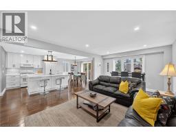 10 AMBER Street - 10
