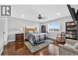 10 AMBER Street - 20