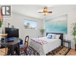 63 LINWELL Road - 16