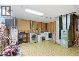 63 LINWELL Road - 33