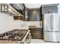 32 CRESTBANK Court - 18