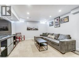 32 CRESTBANK Court - 35
