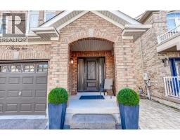 32 CRESTBANK Court - 5
