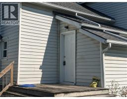 292 FARES Street - 11