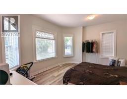 292 FARES Street - 16