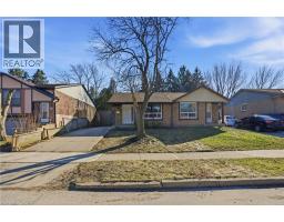 94 WENDOVER Drive - 1
