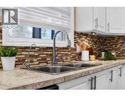 4449 MILBUROUGH Road UnitNo. 2 Oak - 17