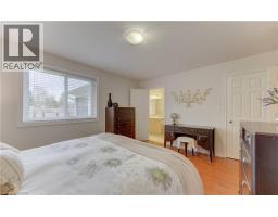 487 BRENTCLIFFE Drive - 31