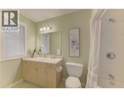 487 BRENTCLIFFE Drive - 33