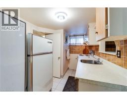 11 SANDRA Court - 37