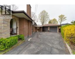 11 SANDRA Court - 41