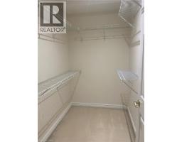 67 CAROLINE Street S UnitNo. 20B - 9