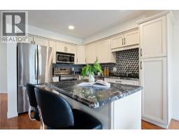 638 WINDFLOWER Crescent - 18