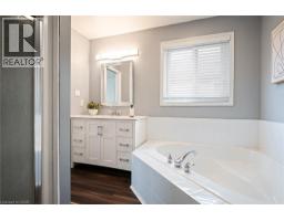 638 WINDFLOWER Crescent - 27