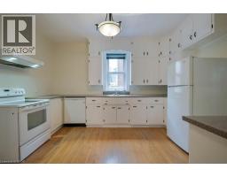 12 CLARENCE Place - 10