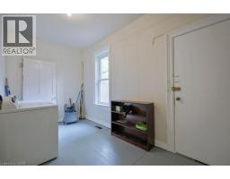 12 CLARENCE Place - 22