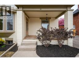 12 CLARENCE Place - 4