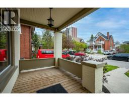 12 CLARENCE Place - 6