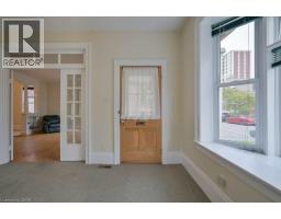 12 CLARENCE Place - 7